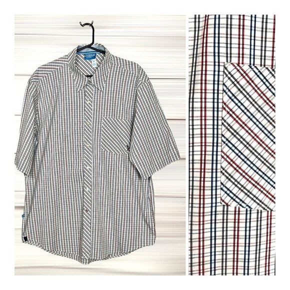 NWT ROCAWEAR Cotton Plaid White Red Blue Short Sleeve Button Down Shirt XL - Picture 1 of 14